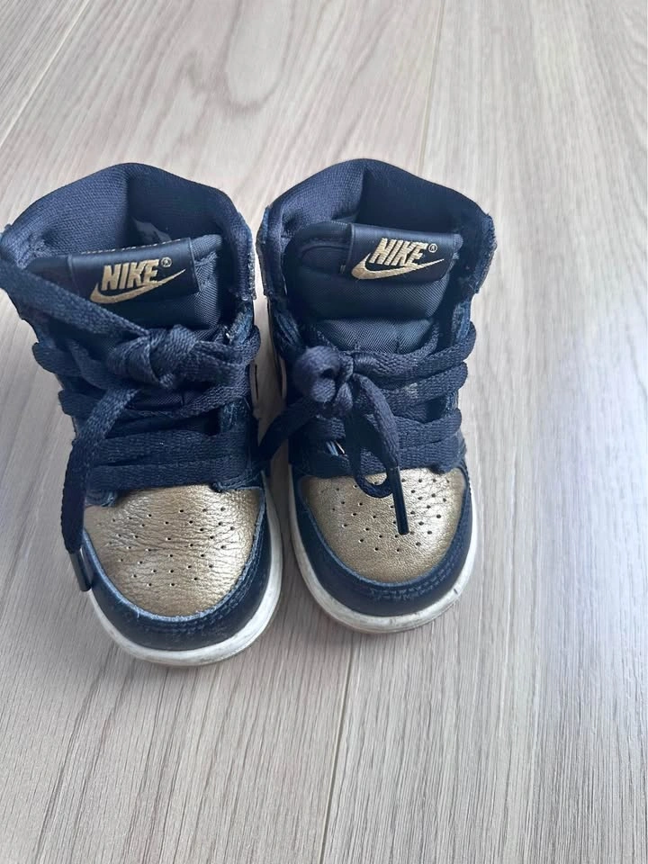 Toddler Jordan Shoes size 5C