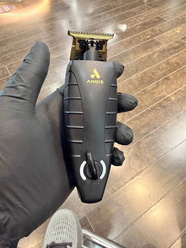 Andis and Wahl Gold Clipper Combo