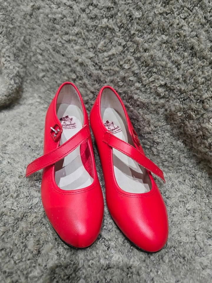 Kids flamenco shoes euro size 33 - photo 2