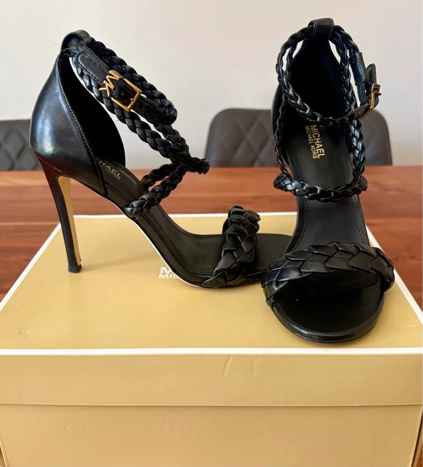 Michael Kors Sandals - photo 3