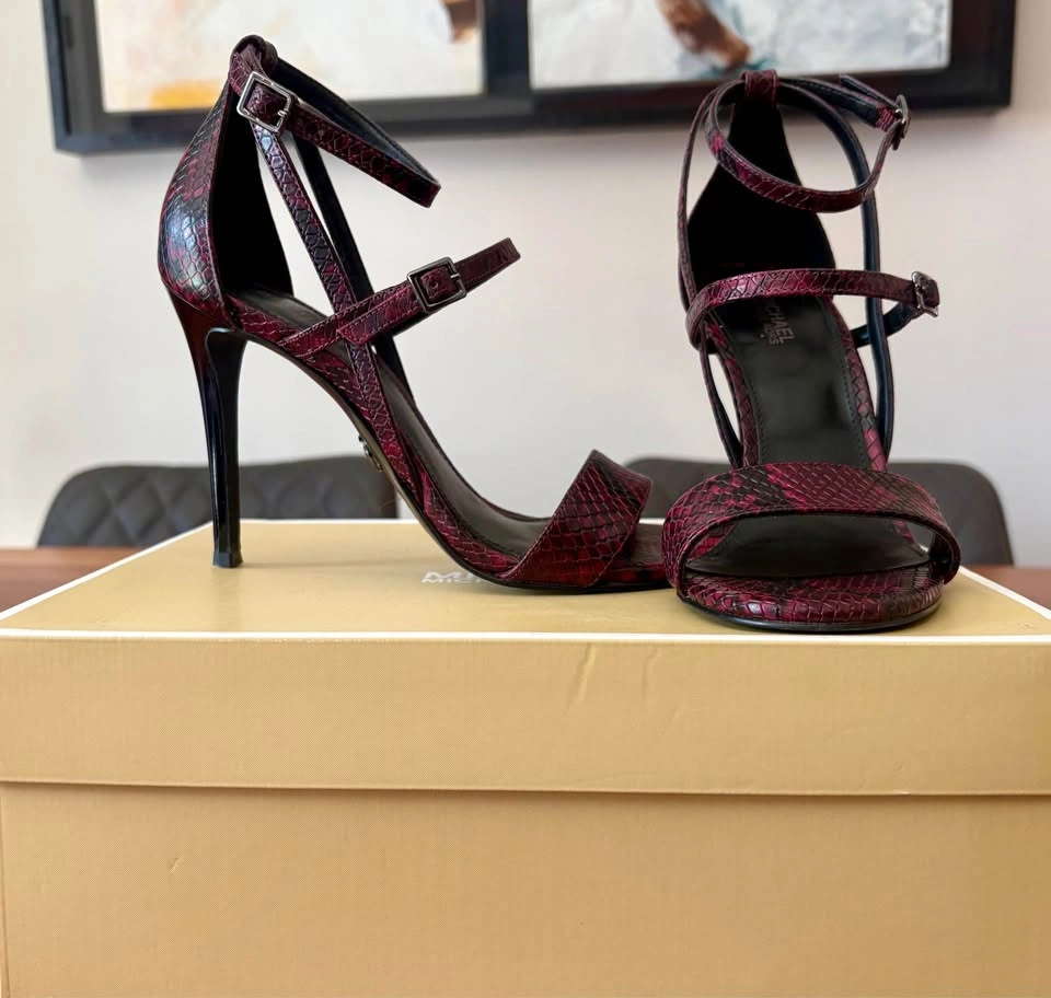 Michael Kors Sandals - photo 2