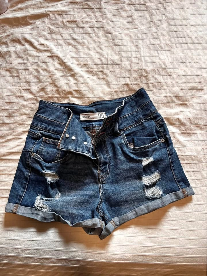 Indigo Denim High-Waisted Distressed "Push-Up" Shorts - Size 05
