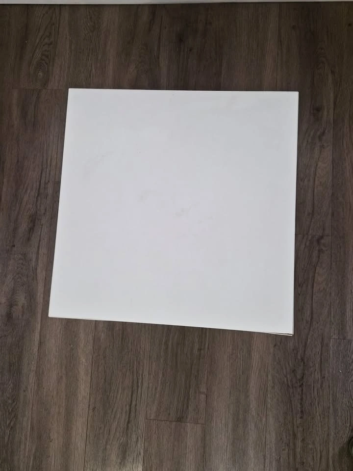 IKEA White Wooden Stool – C$10 - photo 2
