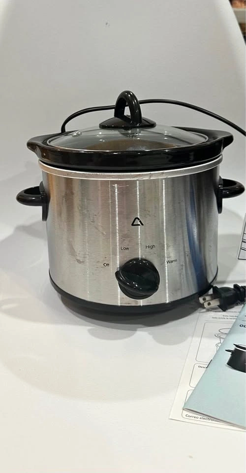 New 2 Quart Slow Cooker Crock Pot