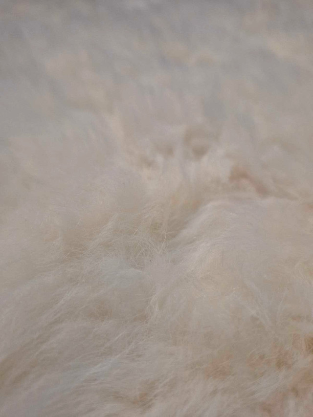 Alpaca Plush Fur Bedspread - photo 3