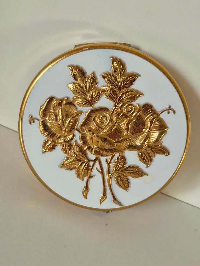 Vintage Stratton Powder Compact thumbnail
