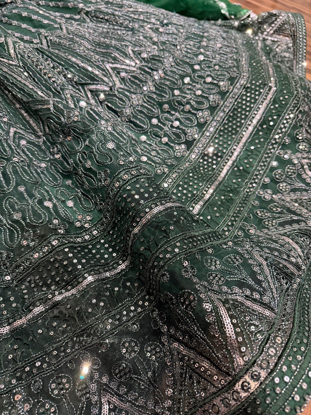 Dark Green Embellished Lehenga / Indian Wedding Outfit - photo 3