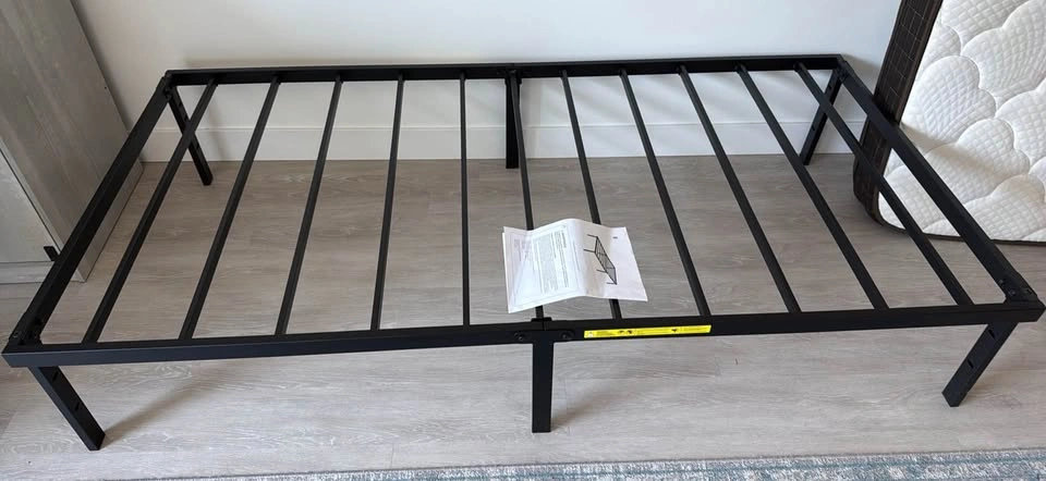 Single Bed mattress with bed frame - photo 3