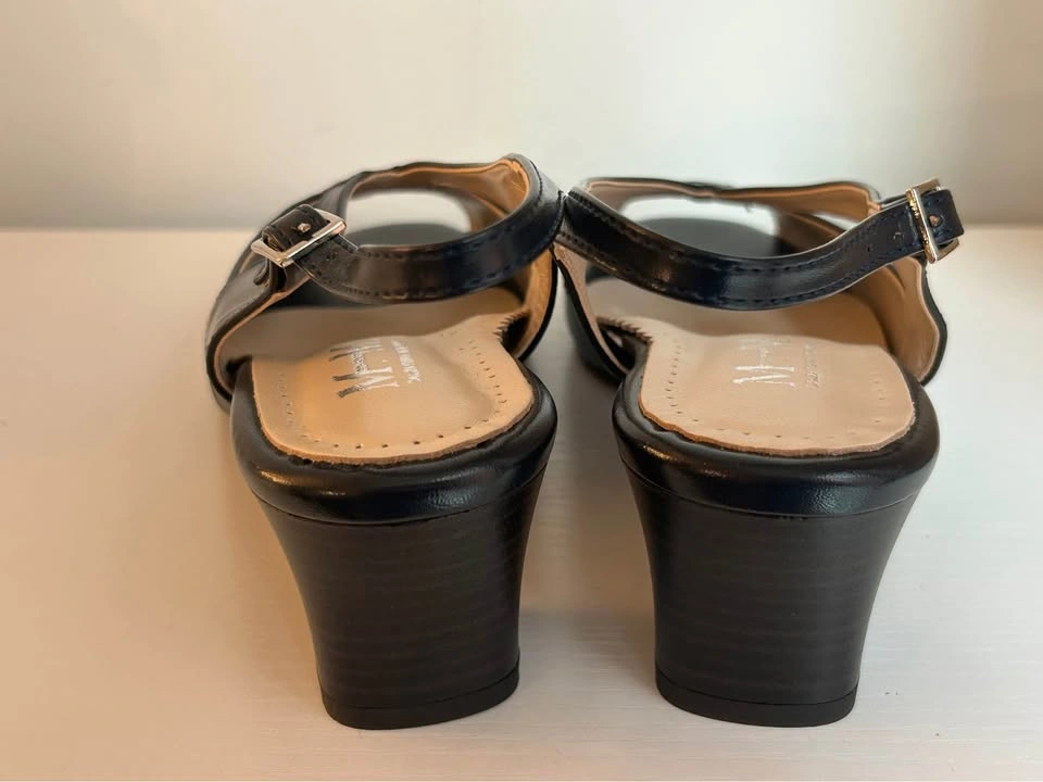 M.M. Calzatura Black Leather Slingback Heels - Size 39 - photo 4