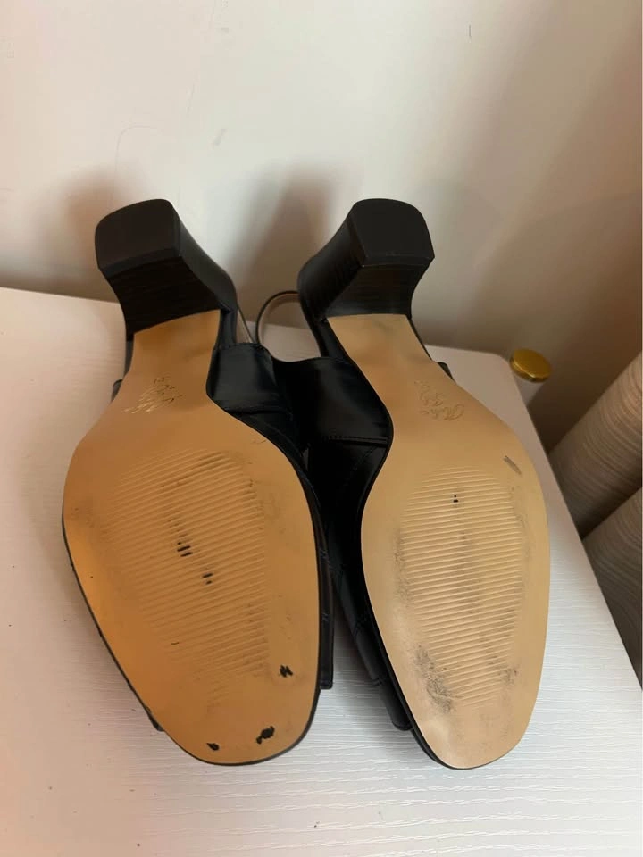M.M. Calzatura Black Leather Slingback Heels - Size 39 - photo 5