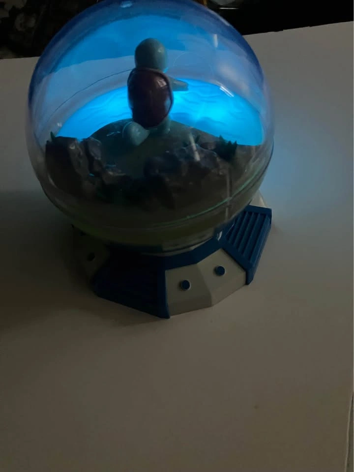 Pokemon Squirtle Illuminated Terrarium - photo 2