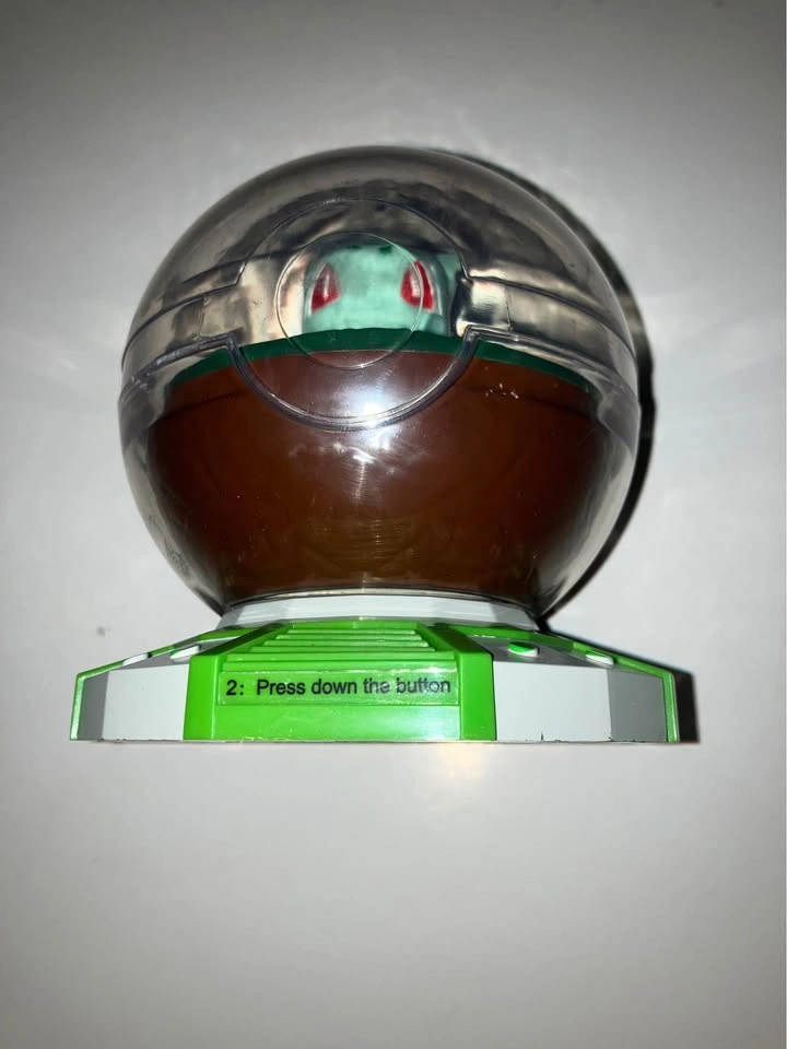 2021 Pokemon Illuminated Terrarium Collection Bulbasaur - photo 3