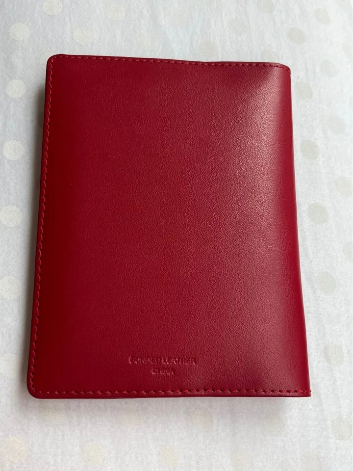 Red Leather Passport Holder - France - photo 5