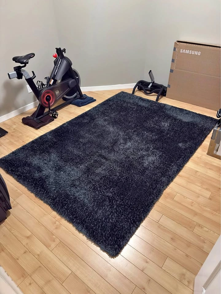Large Black Shag Area Rug – 160x230cm