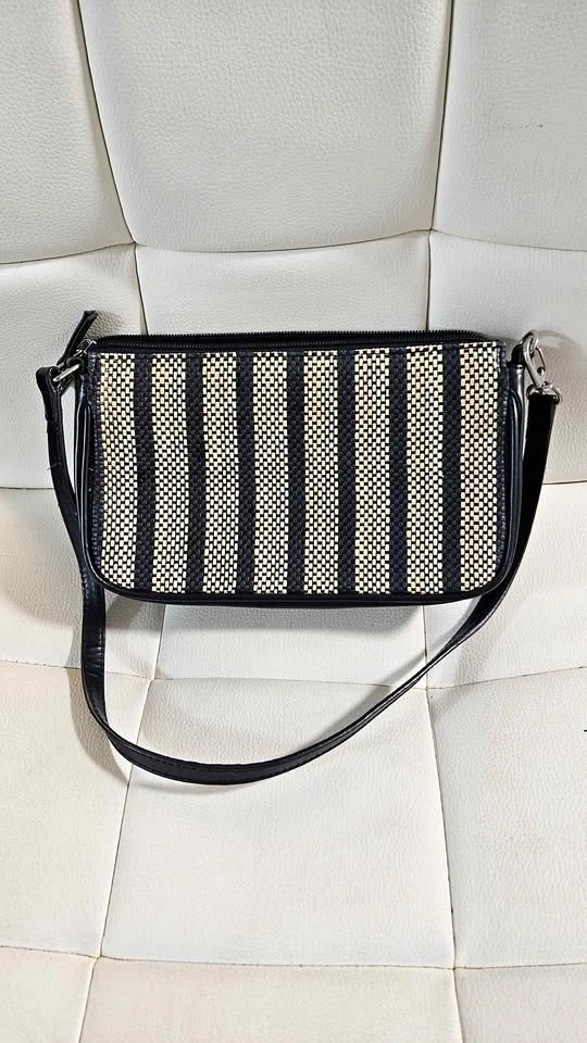 Frankie & Johnnie Woven Striped Shoulder Bag