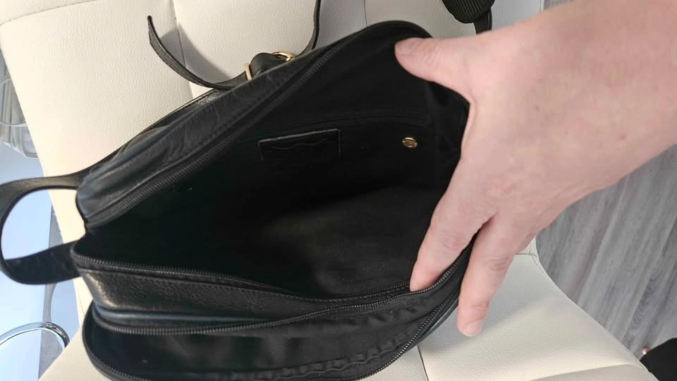 Black Leather Shoulder Crossbody Bag - photo 4