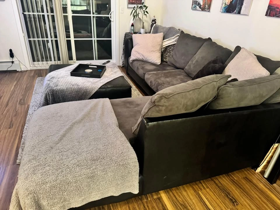 Faux Leather/Microfiber Two Piece Sectional - photo 2