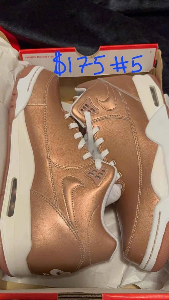 PRICE REDUCED! Assorted Deadstock Jordan's Men's Size 13 - photo 5