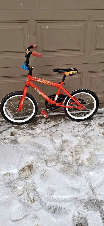Boys bike 16"