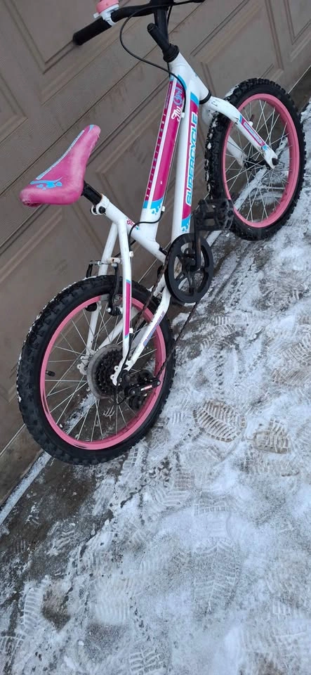 Girls Supercycle Mountain Bike 18" - photo 5