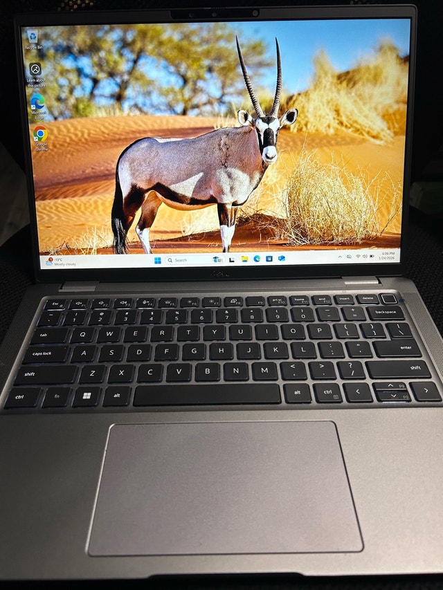 Dell Latitude 7440 Laptop (Good Condition) + Charger - photo 2