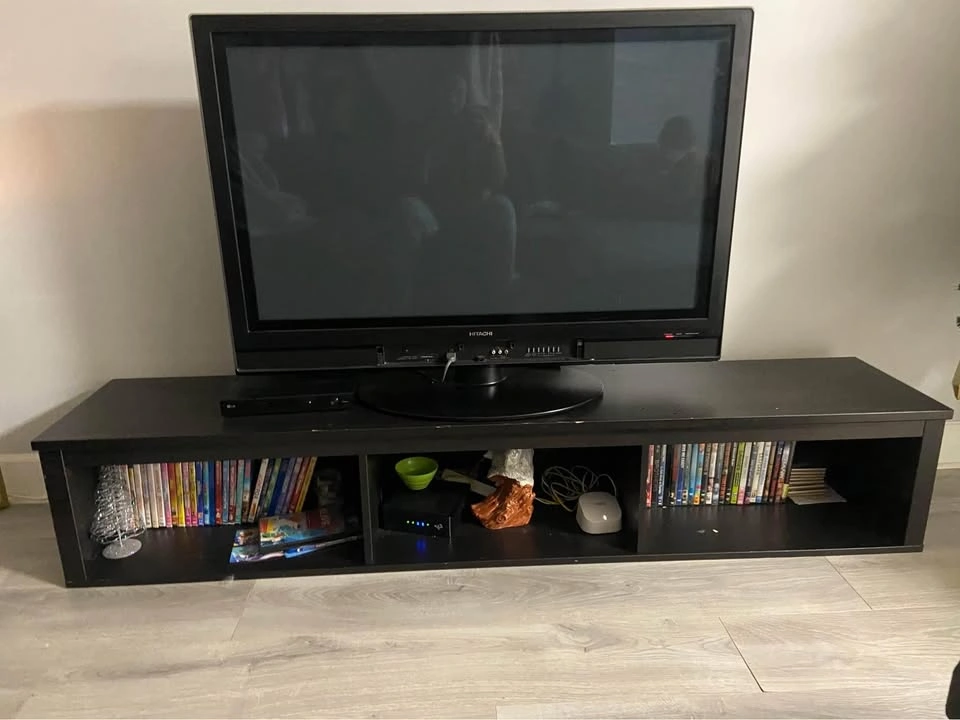 TV Stand / Bookshelf