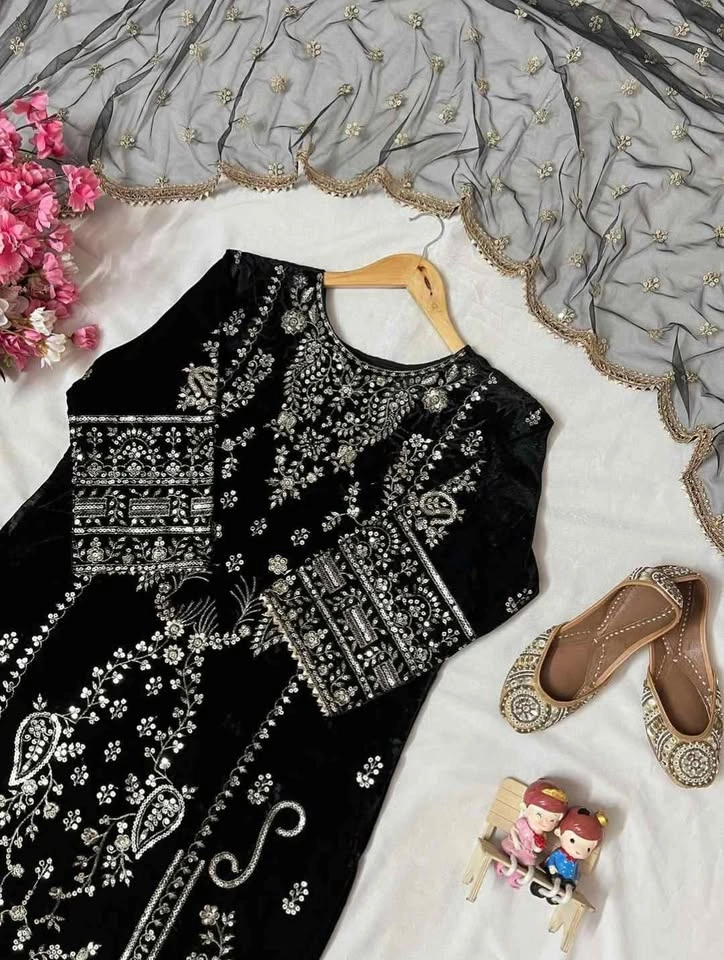 Velvet Kurti Pants Set - photo 3