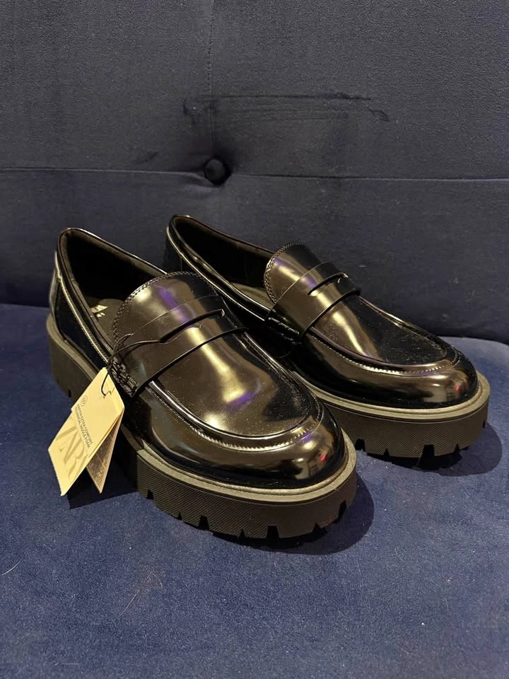 NEW Zara Chunky Loafers (Size 41 / Women’s 10)