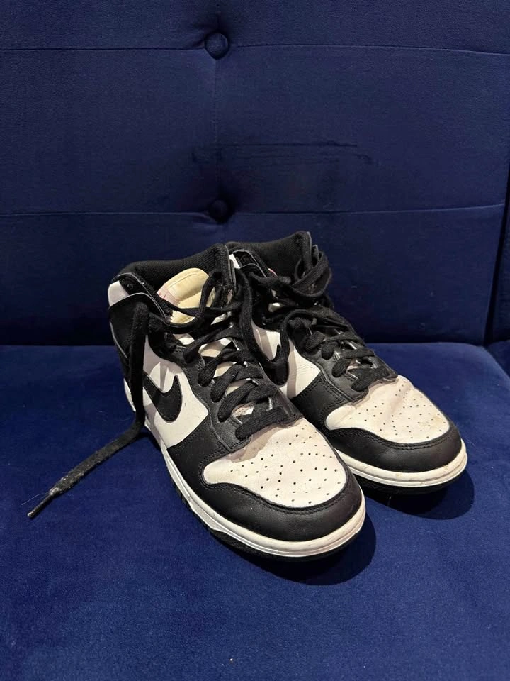 Nike Dunk High (Women’s Size 8)