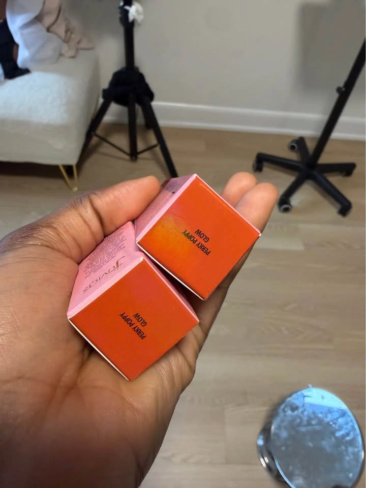 Juvia's Place Foundation, Blush, Powder - photo 4