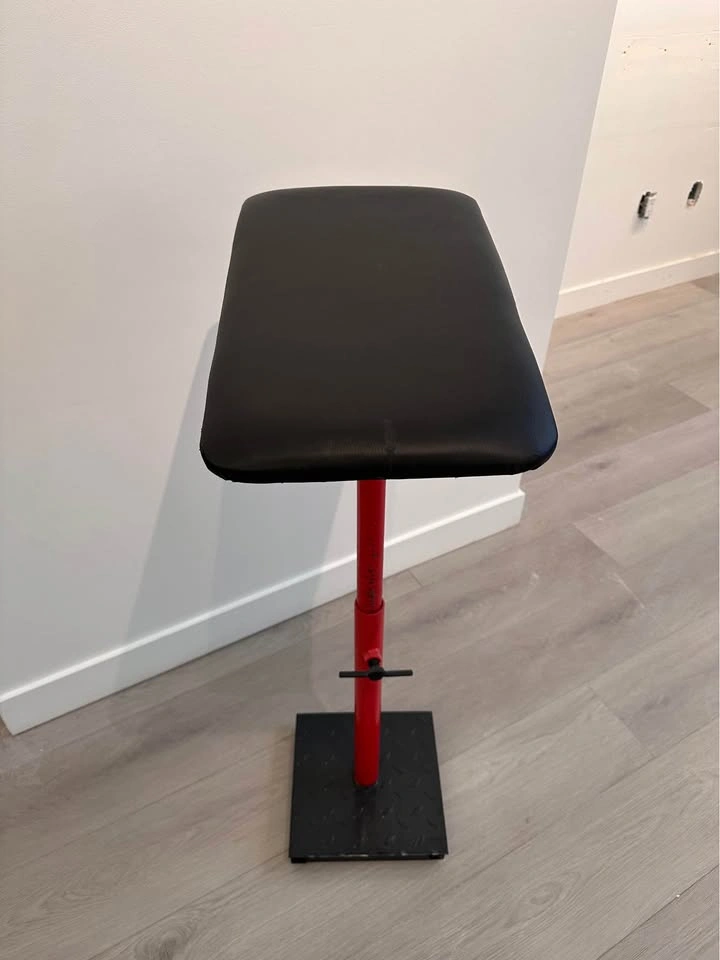 Adjustable Tattoo Armrest Stand - Black/Red - photo 2