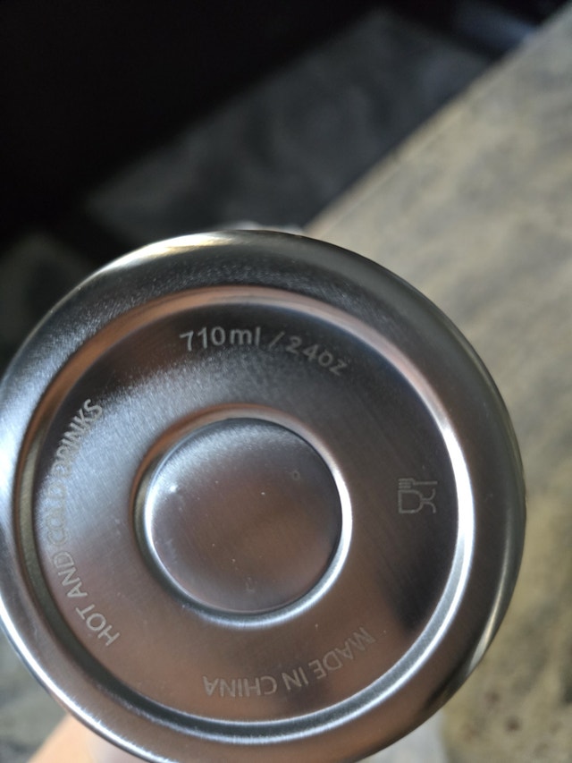x4 Brand new 24oz / 710ml water bottles for 45$ firm - photo 3