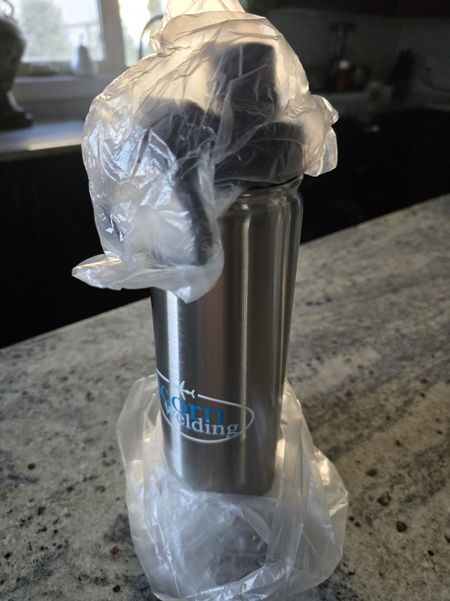 Brand new 24oz / 710ml waterbottle (4 available)