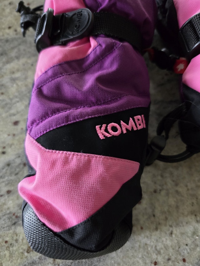 Kids Gloves - Brand New - photo 2