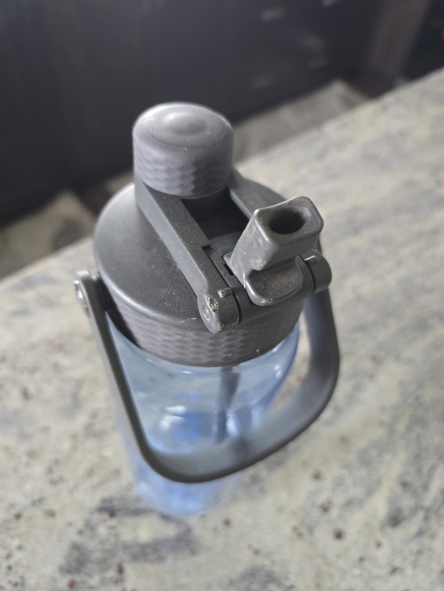 40oz Water Bottle with Dual Spout & Straw - photo 3