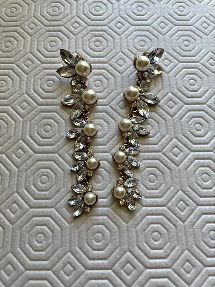 Various Jewellery Pieces $5 each $20 for all thumbnail