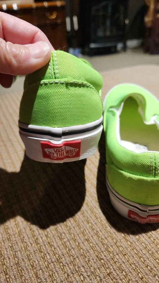 Brand New Vans - Women's 7.5 / Men's 6 - photo 3