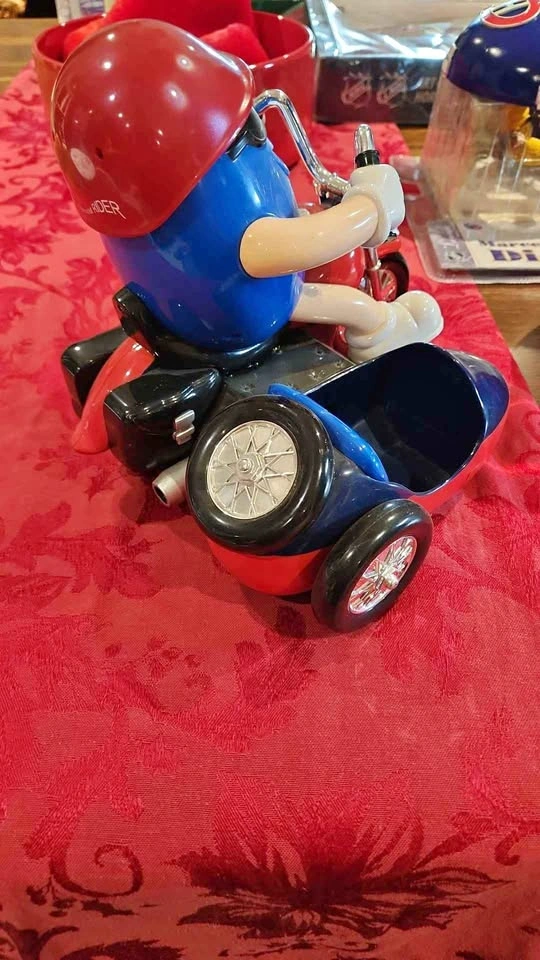 M&M's Motorcycle with Side Car Collectible