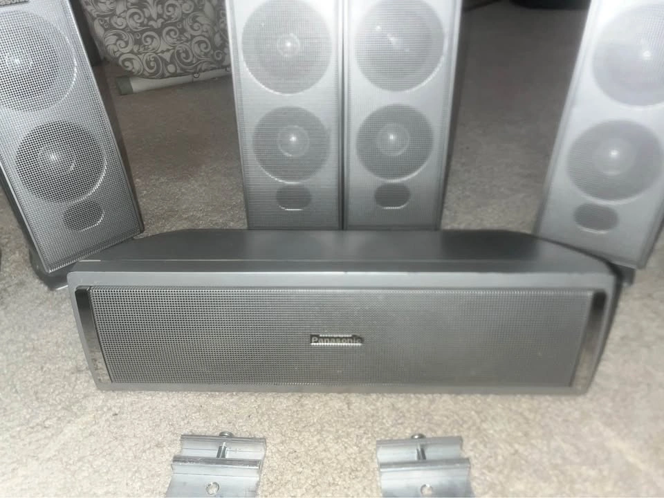 Panasonic Home Theatre Speakers - photo 4