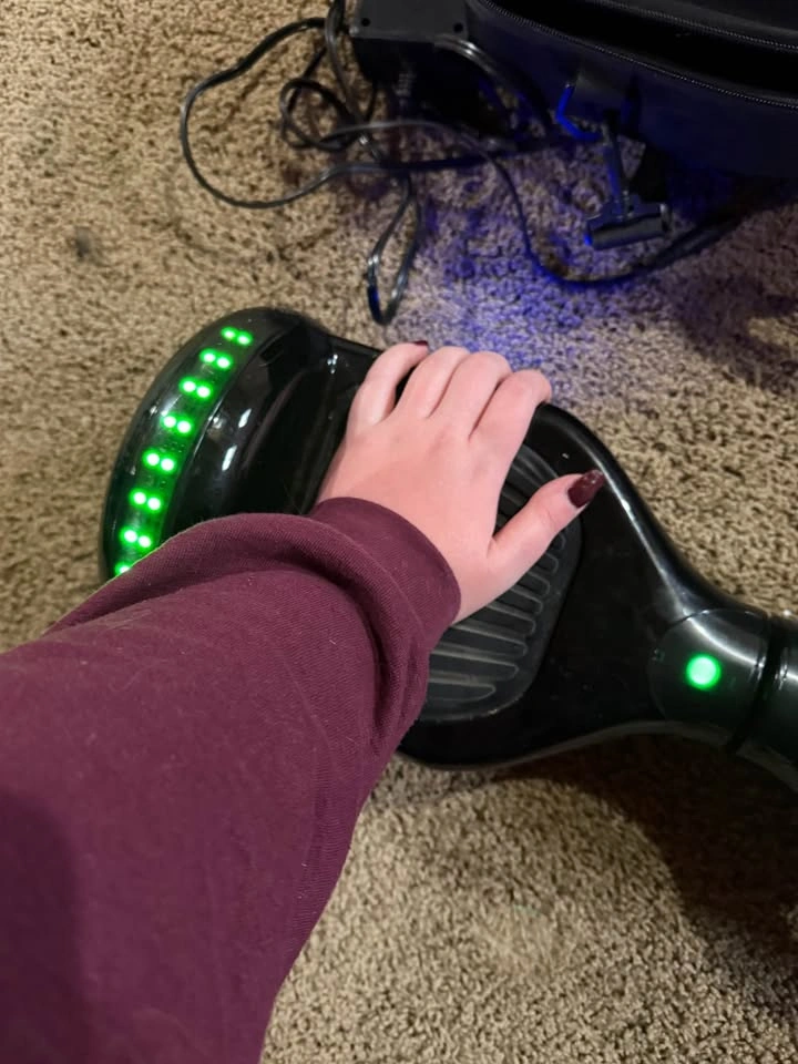 Hover board with lights and Bluetooth - photo 2