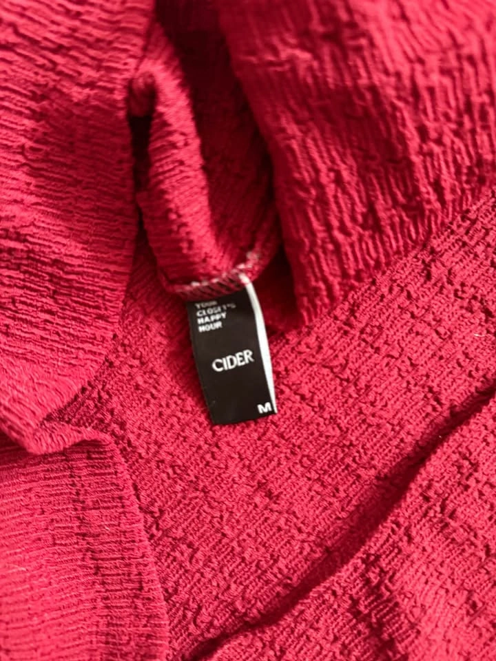 Super cute red dress - photo 3