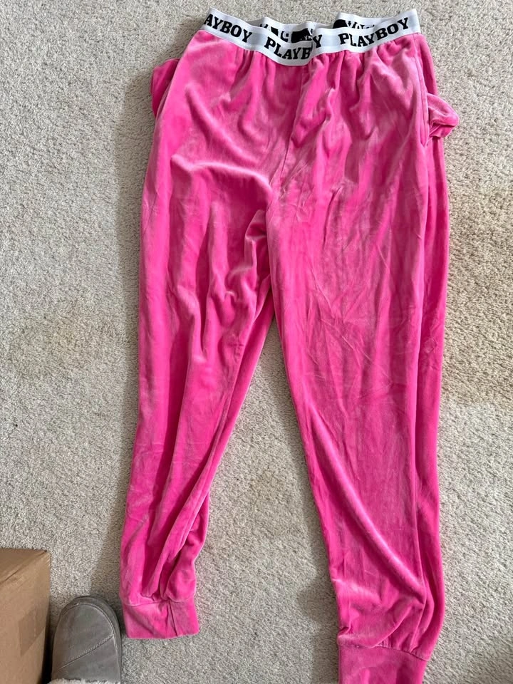 Girls/ladies clothes