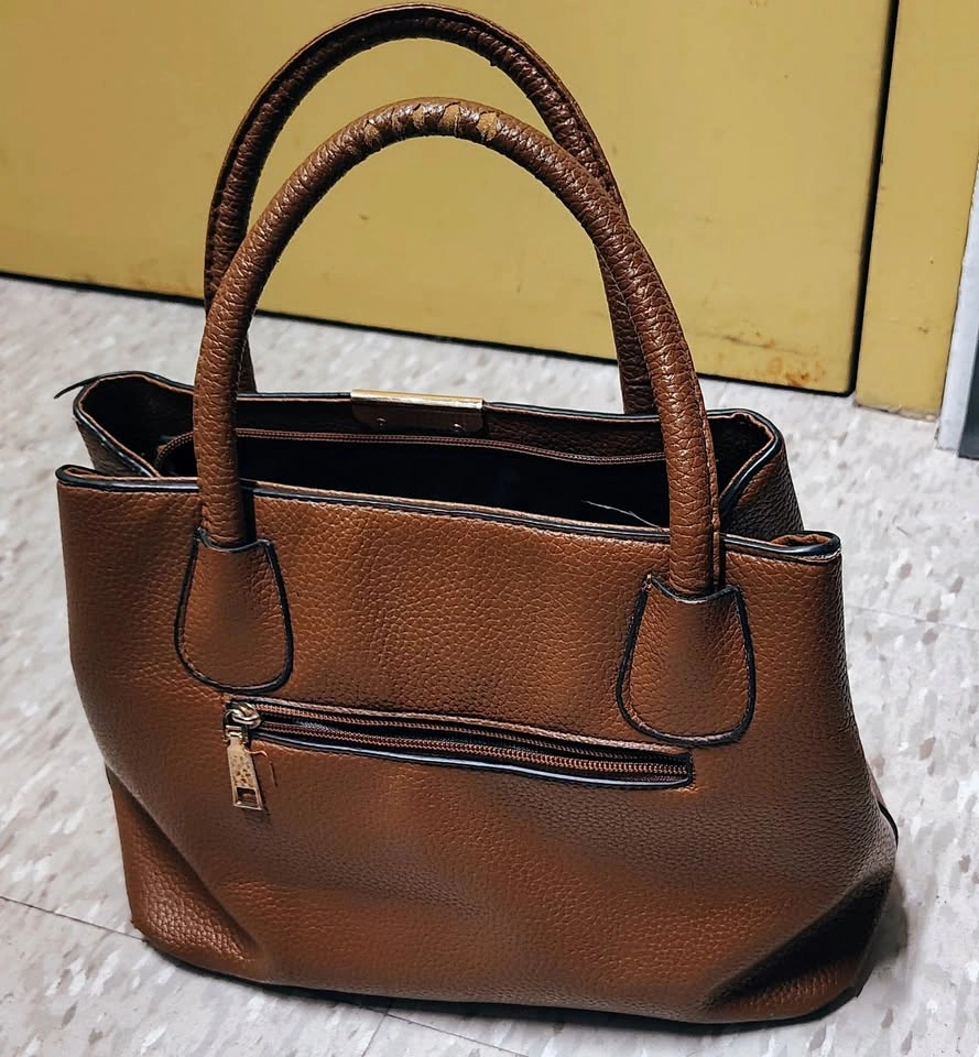 (Unbranded) Brown Structured Handbag – Multi-Compartment Purse - photo 2