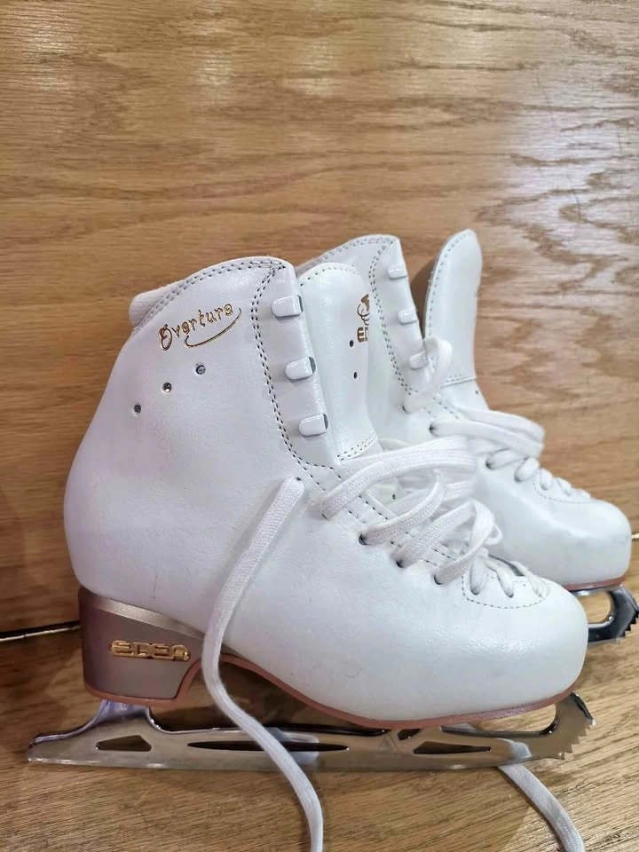 Edea Overture Figure Skates w/ Legacy Blade Size 22.0