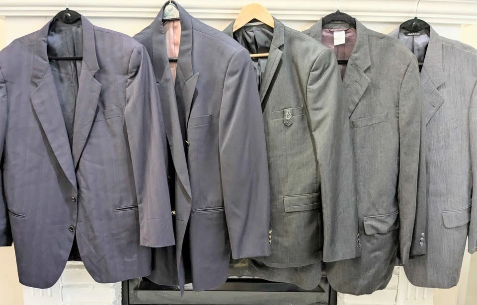 Men's Blazer Suit Sport Coat Jacket Bundle - photo 2