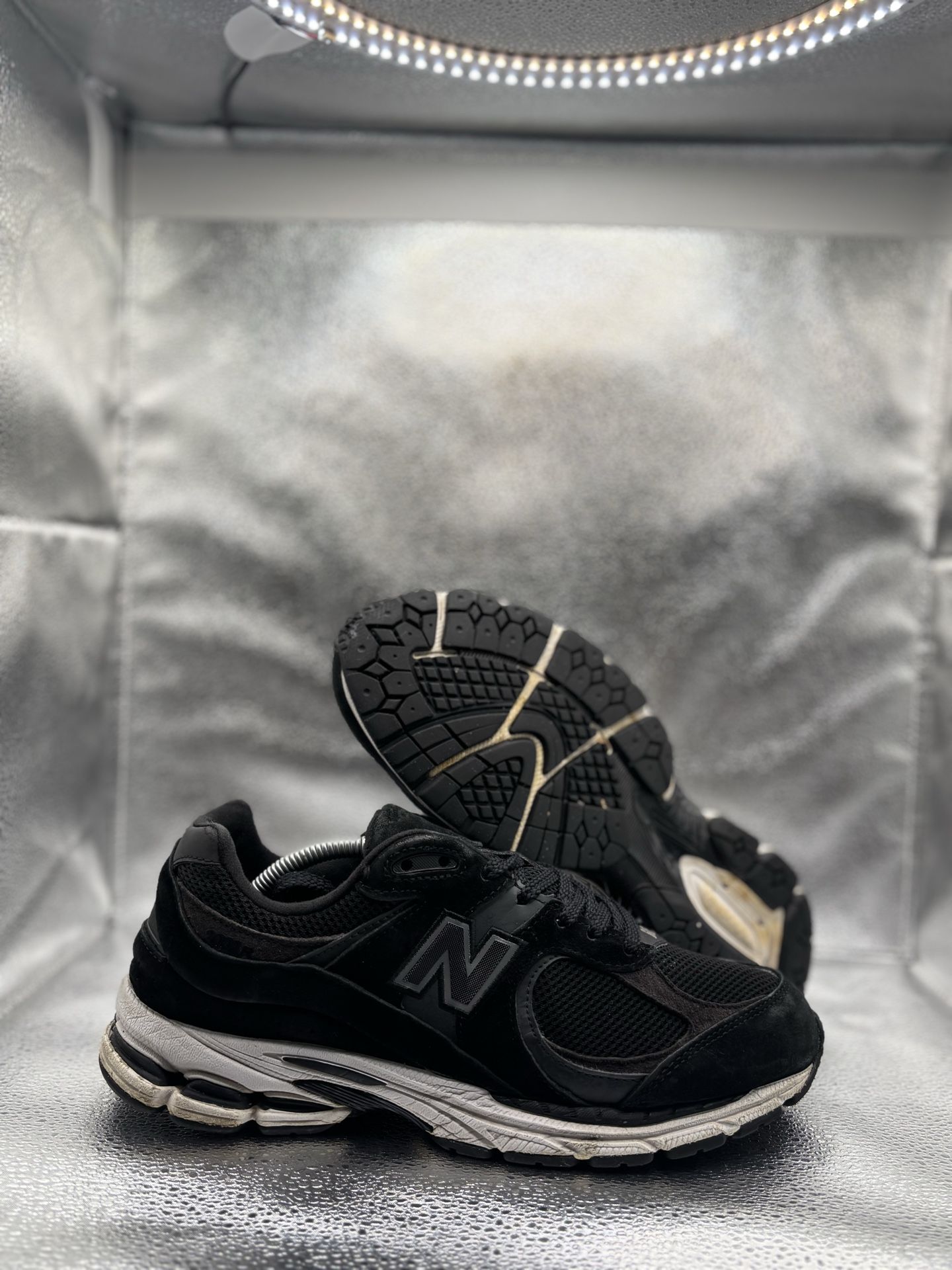 New Balance 2002R Black Gunmetal