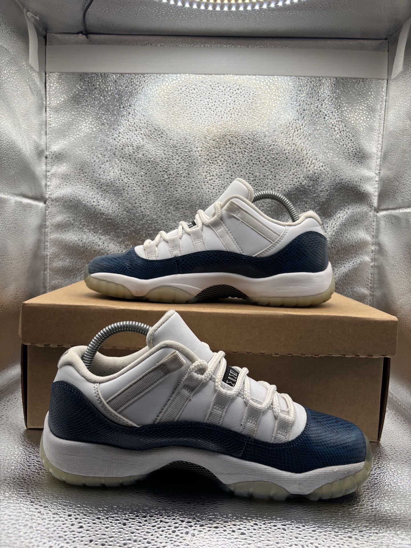 Air Jordan 11 Low Snake Navy GS - photo 5