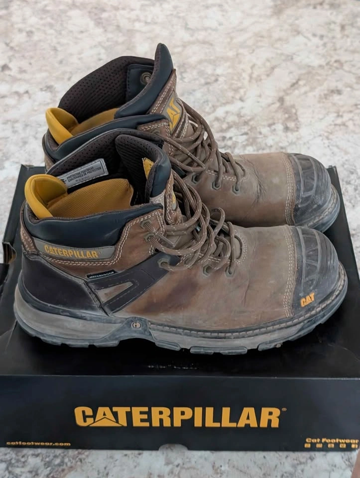 Caterpillar Work Boots - Size 10 Wide - photo 2