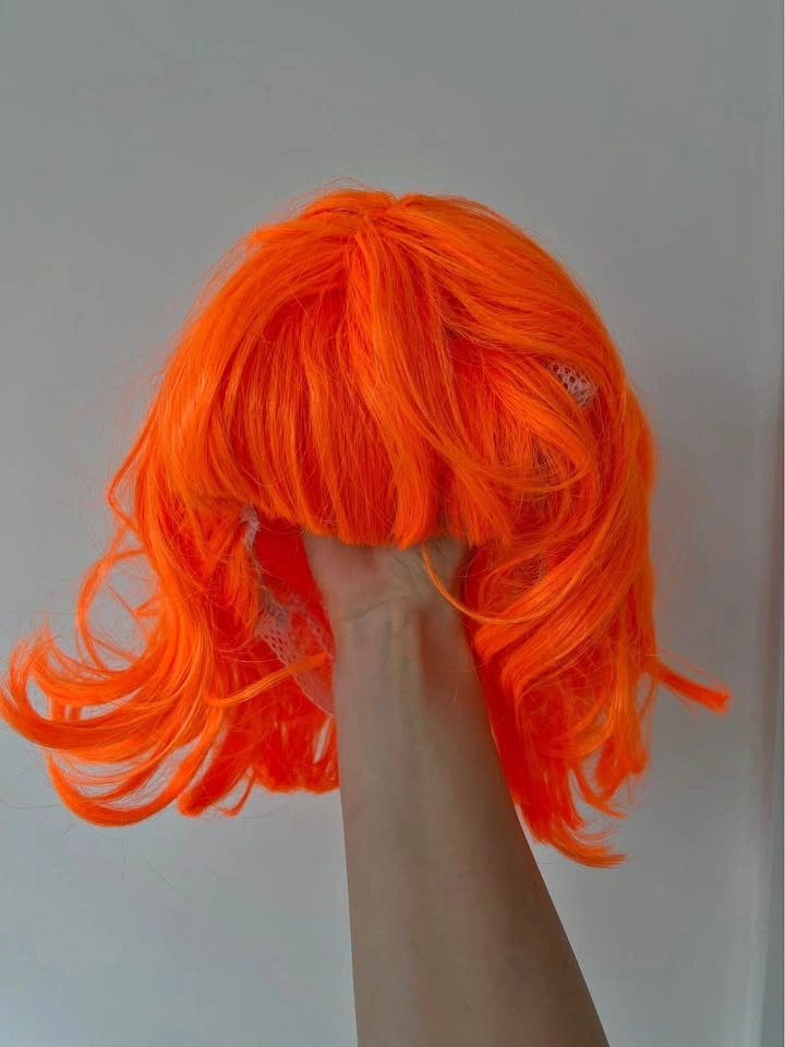 Orange short hair wig