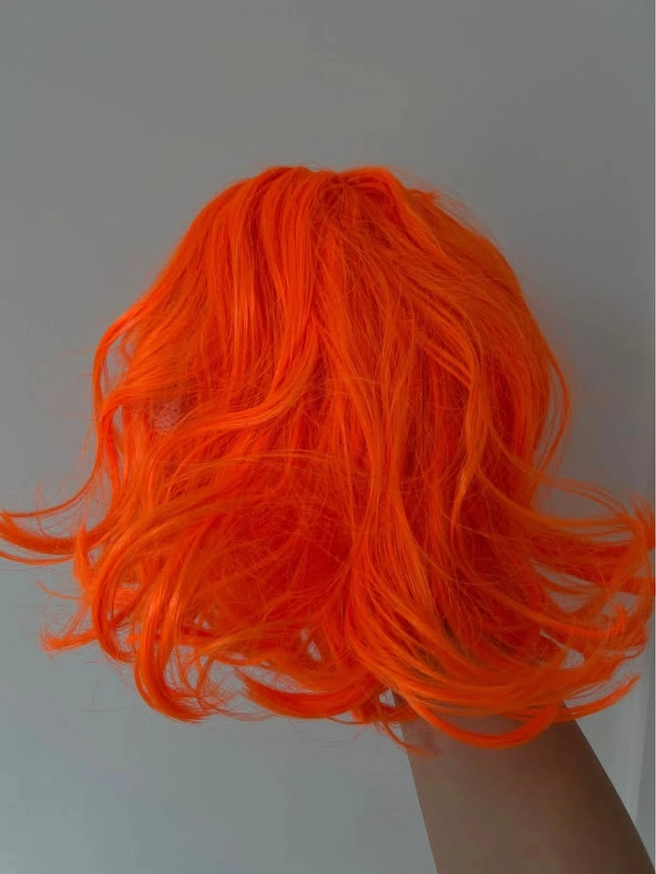 Orange short hair wig - photo 2